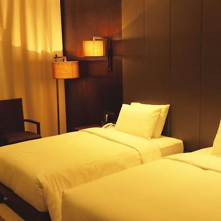 XI Yu Hotel Гуанчжоу Екстер'єр фото