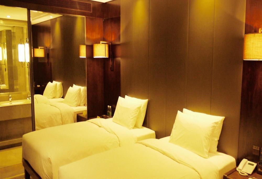 XI Yu Hotel Гуанчжоу Екстер'єр фото