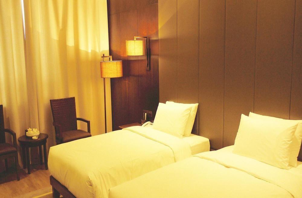 XI Yu Hotel Гуанчжоу Екстер'єр фото
